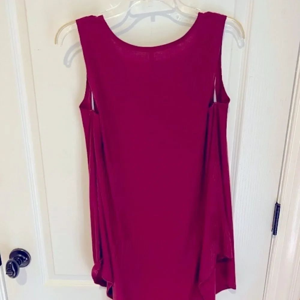 New Azules Garnet Long Strapless Ribbed Tank - Picture 2 of 5